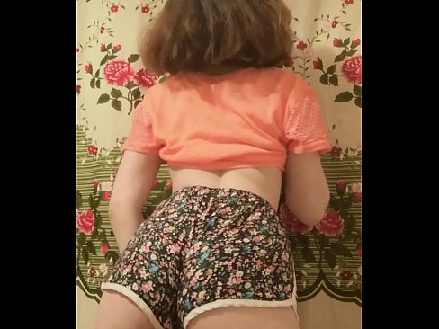 ❤️ מותק צעיר סקסי פושט את המכנסיים הקצרים במצלמה ☑ פורנו אצלנו iw.porngifmag-com.ru