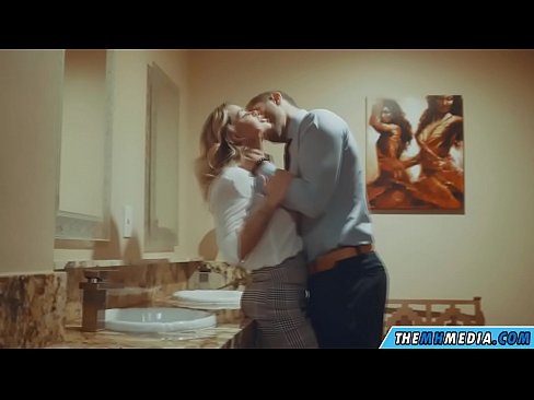 ❤️ כשבלונדינית חזה מפתה אותך בשירותים ציבוריים ☑ פורנו אצלנו iw.porngifmag-com.ru